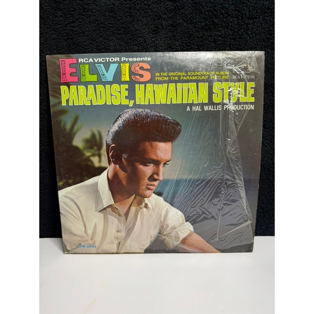 Elvis Presley Paradise Hawaiian Style Vinyl LP Mono LPM-3643 Ann-Margret Program